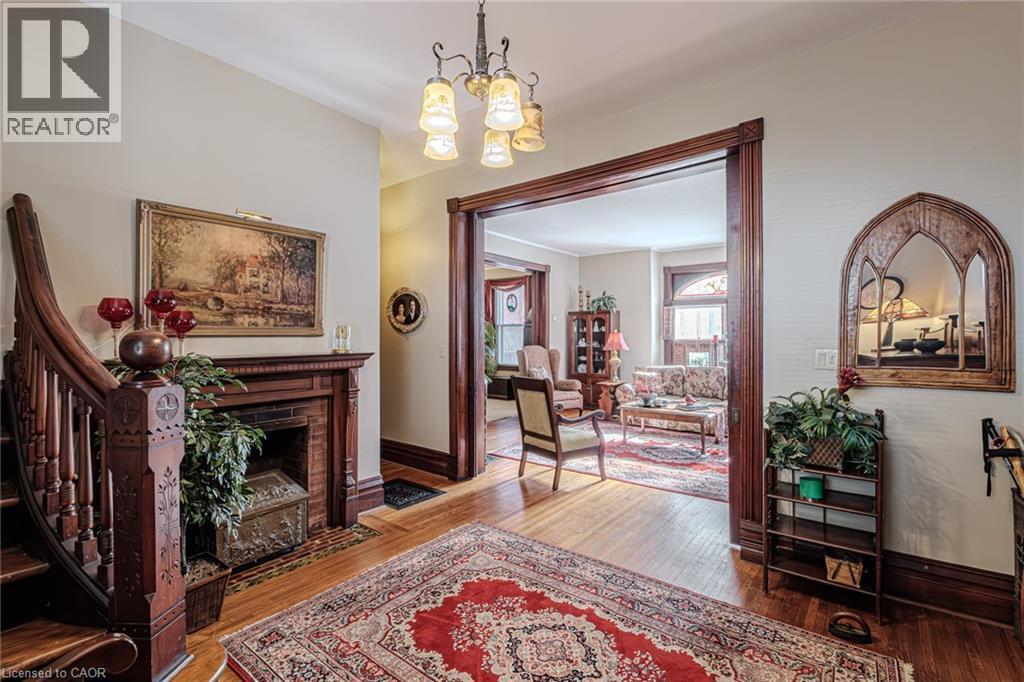 












109 TALBOT Street N

,
Simcoe,




Ontario
N3Y3W6

