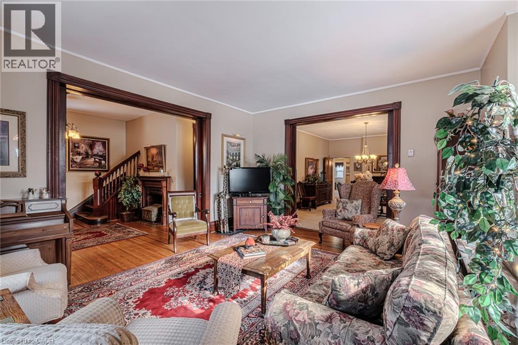 












109 TALBOT Street N

,
Simcoe,




Ontario
N3Y3W6

