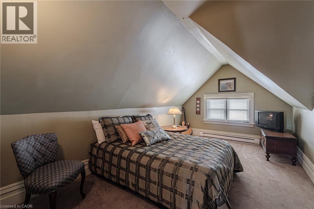 












109 TALBOT Street N

,
Simcoe,




Ontario
N3Y3W6

