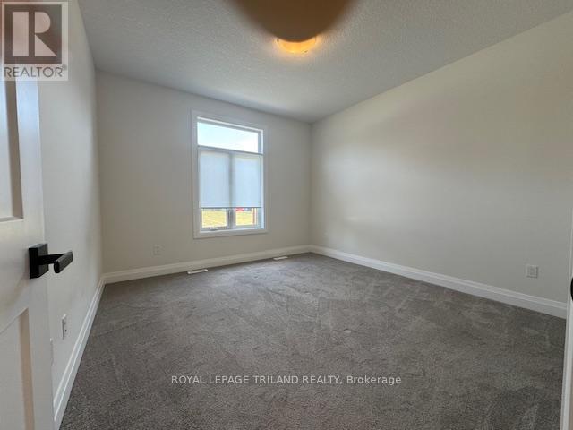 












49 - 63 COMPASS TRAIL

,
Central Elgin,




Ontario
N5L0B4

