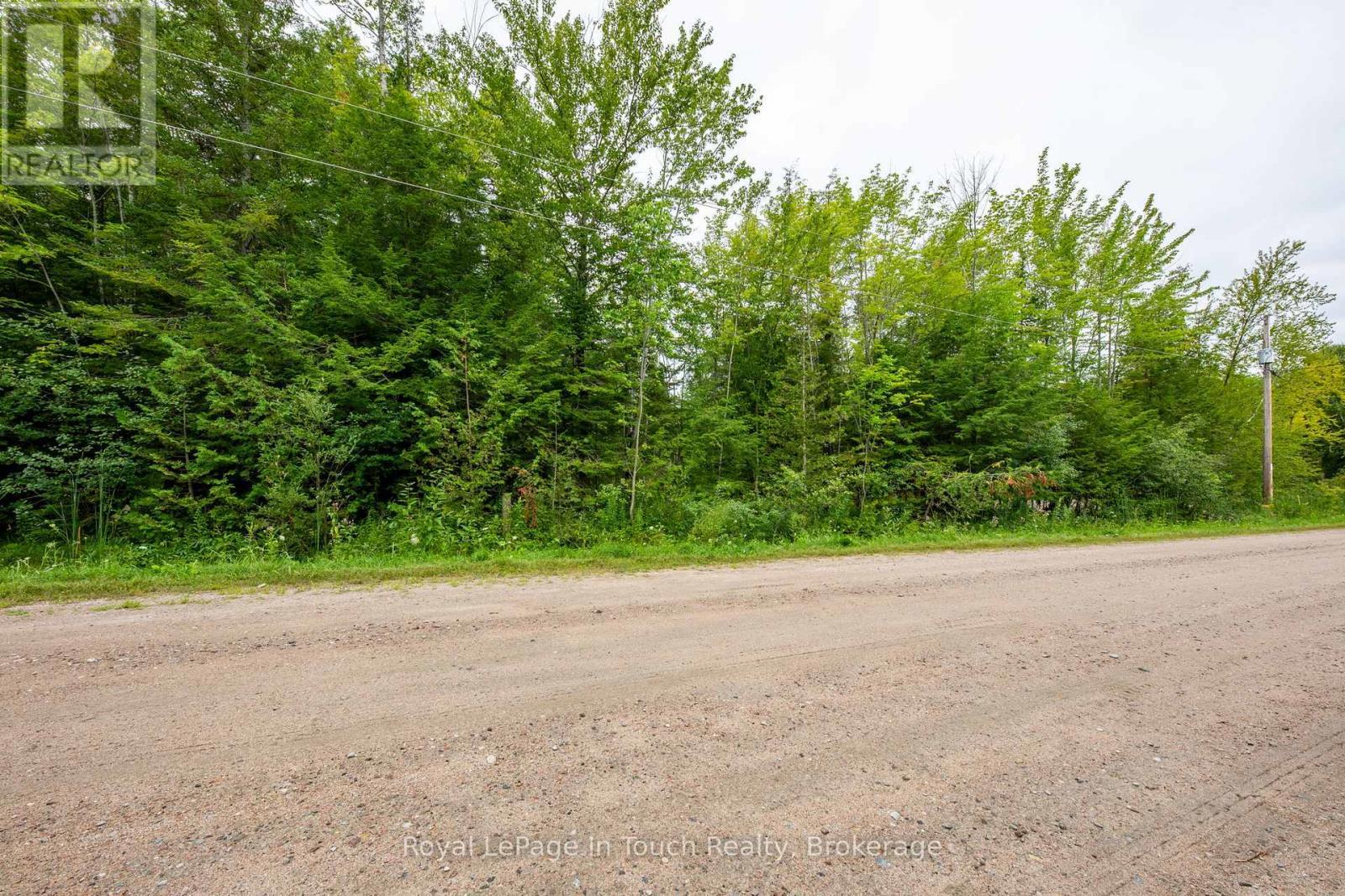 












LT 484 TOMAHAWK CRESCENT

,
Tiny,







Ontario
L9M0C9

