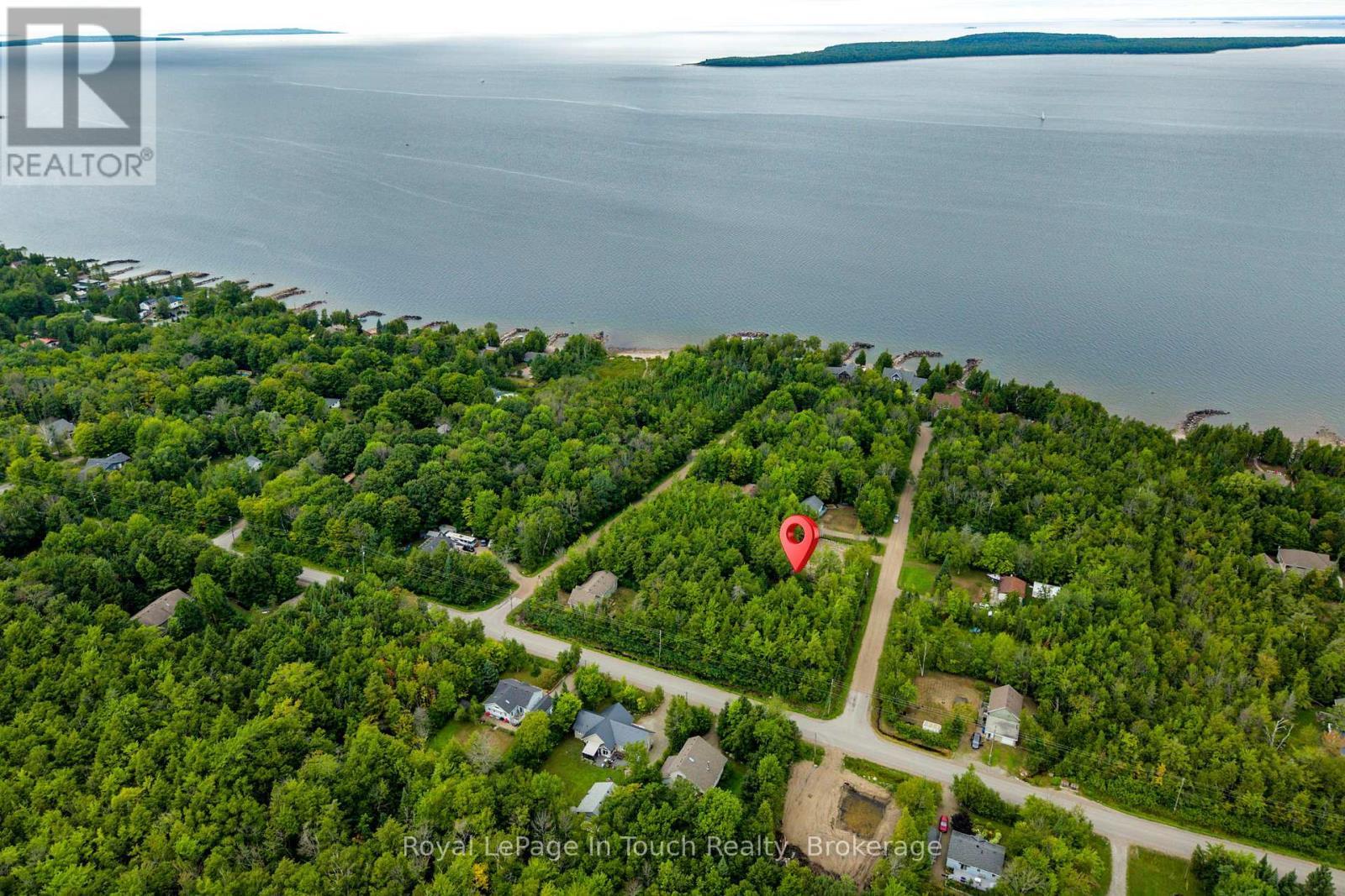 












LT 484 TOMAHAWK CRESCENT

,
Tiny,







Ontario
L9M0C9


