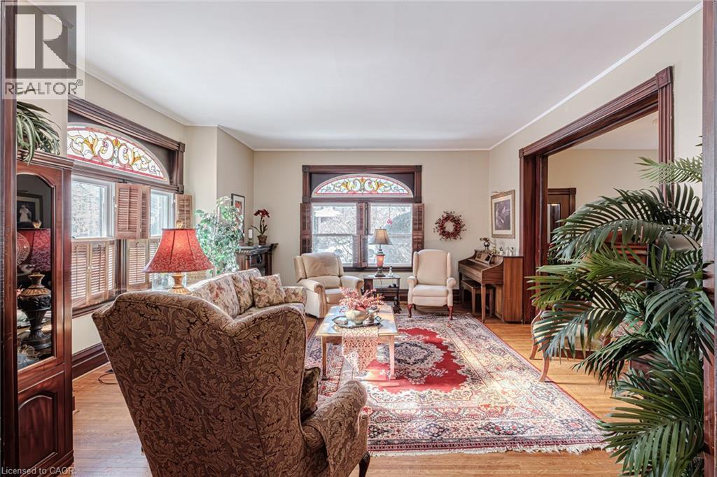 












109 TALBOT Street N

,
Simcoe,




Ontario
N3Y3W6

