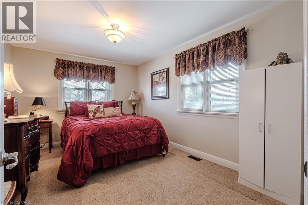 












109 TALBOT Street N

,
Simcoe,




Ontario
N3Y3W6

