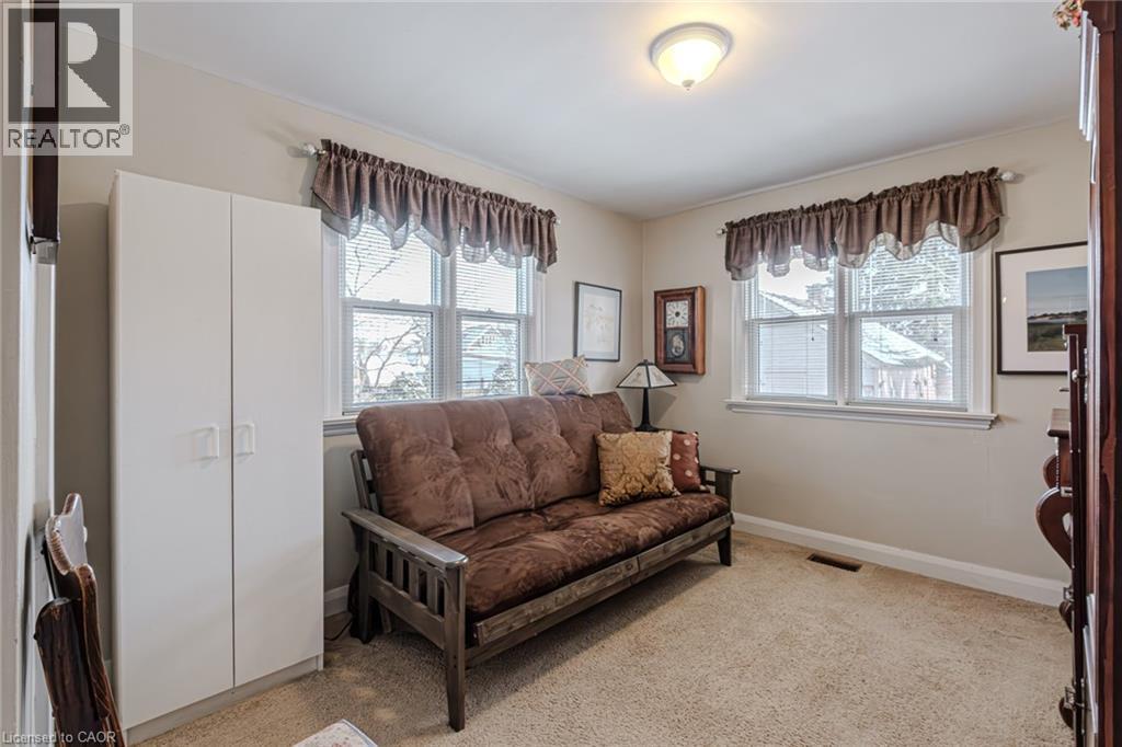 












109 TALBOT Street N

,
Simcoe,




Ontario
N3Y3W6

