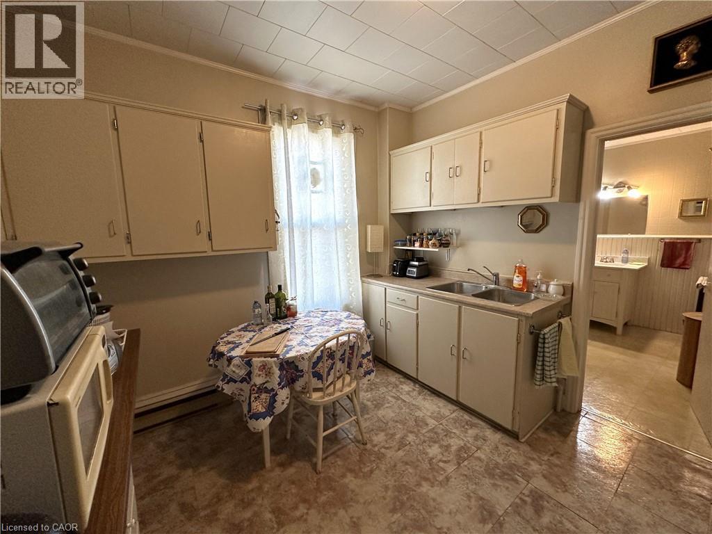 












109 TALBOT Street N

,
Simcoe,




Ontario
N3Y3W6

