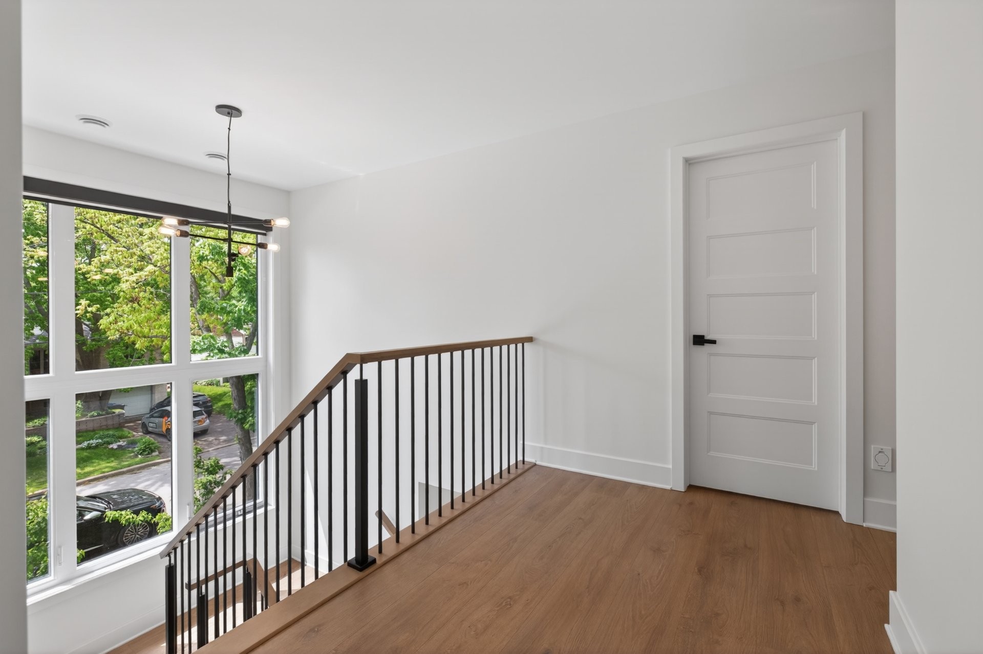 









3


Rue Thomas-Dennis

,
Notre-Dame-de-l'Île-Perrot,




QC
J7W3K9

