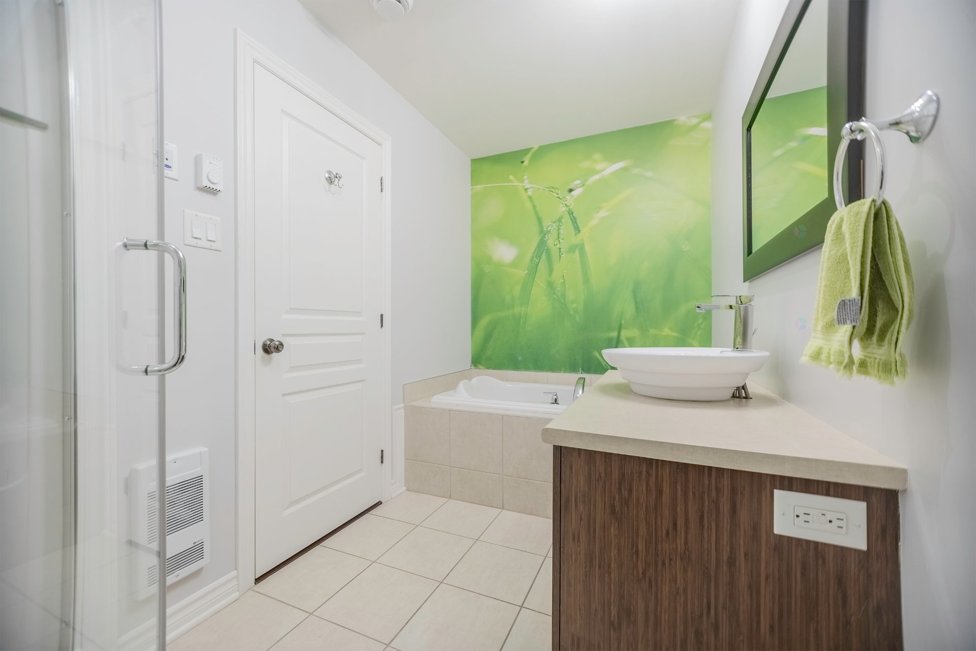 









752


Rue des Sureaux

,
Boucherville,




QC
J4B0C8

