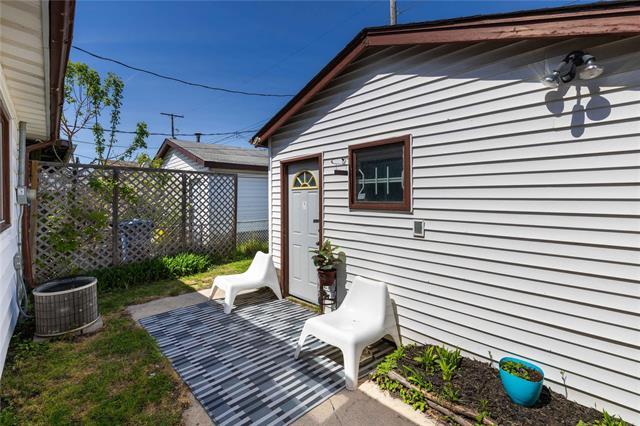 









607


Boyd

AVE,
Winnipeg,




MB
R2W 1R2

