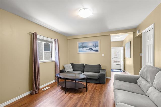 









607


Boyd

AVE,
Winnipeg,




MB
R2W 1R2

