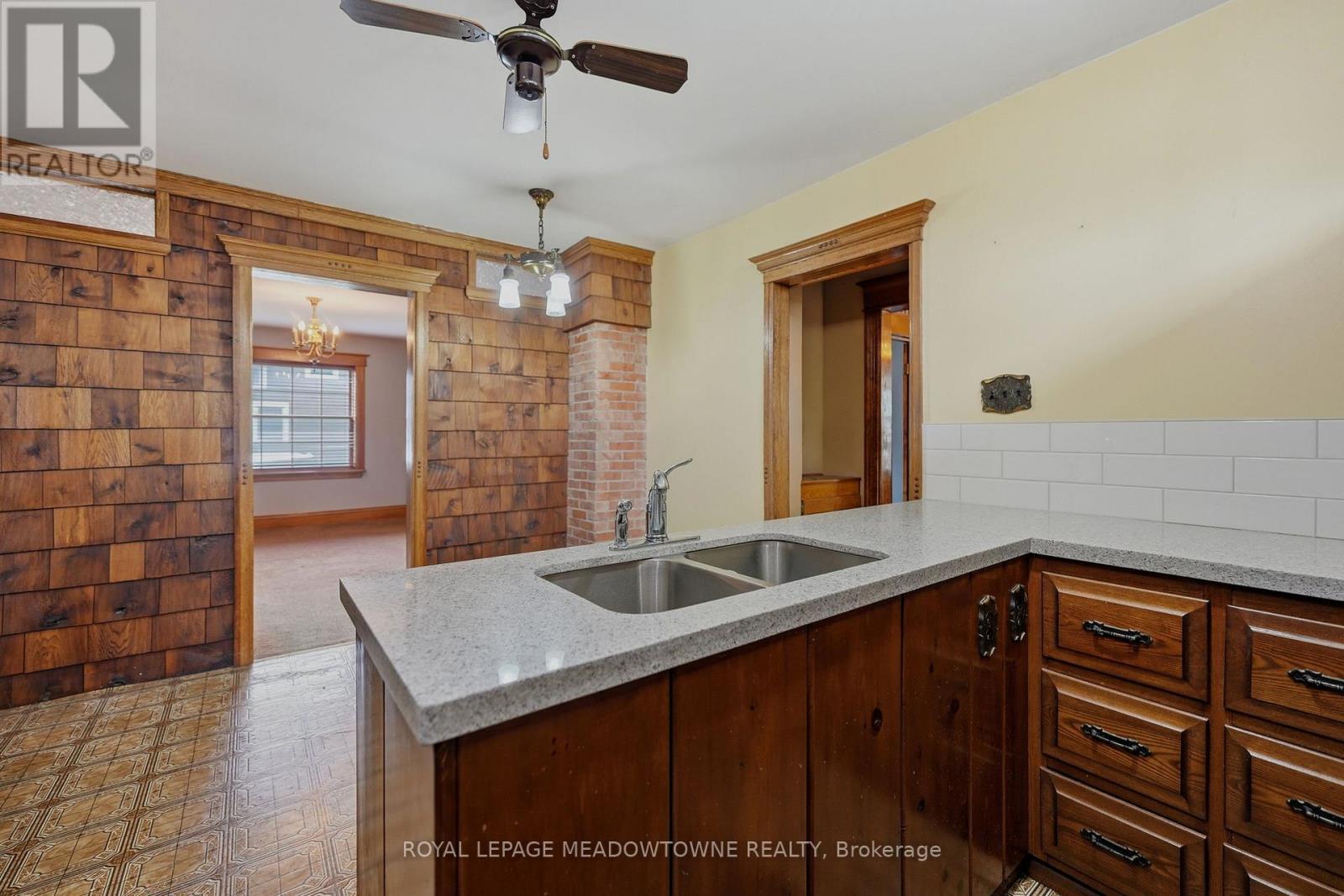 












3775 REBSTOCK ROAD

,
Fort Erie,




Ontario
L0S1B0

