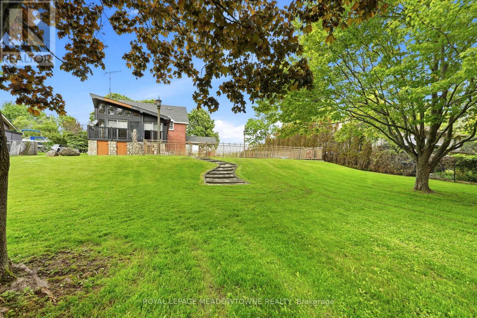












3775 REBSTOCK ROAD

,
Fort Erie,




Ontario
L0S1B0

