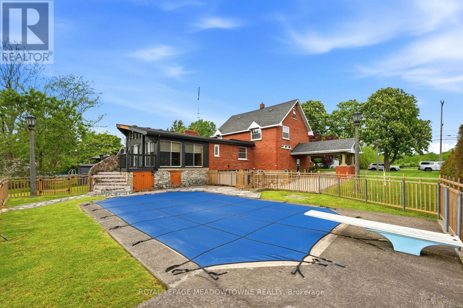 












3775 REBSTOCK ROAD

,
Fort Erie,




Ontario
L0S1B0

