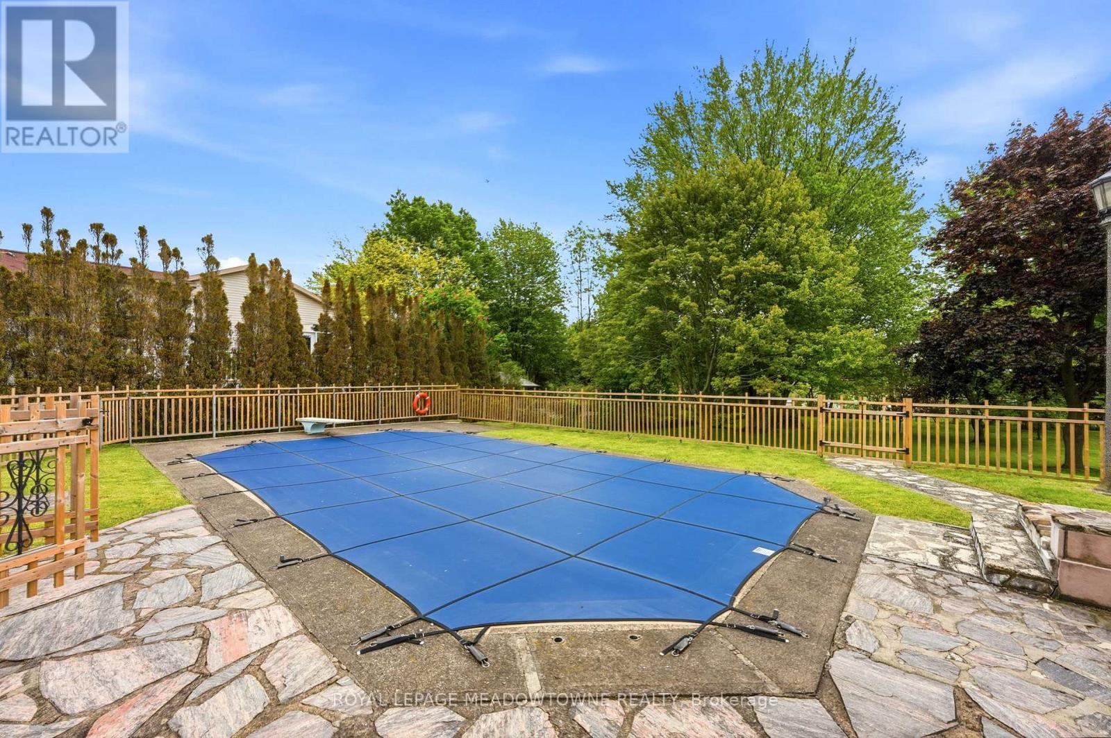 












3775 REBSTOCK ROAD

,
Fort Erie,




Ontario
L0S1B0

