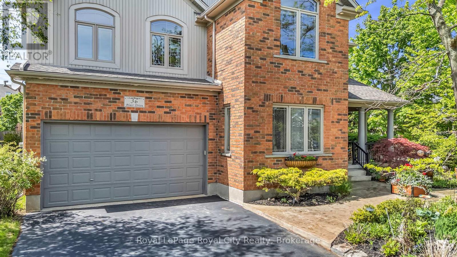 












36 BLAIR DRIVE

,
Guelph (Pineridge/Westminster Woods),




Ontario
N1L1N7

