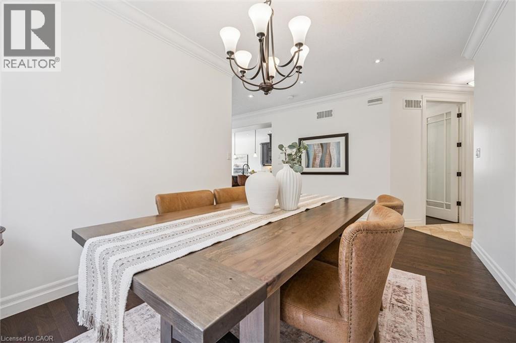 












828 COPPER RIDGE Drive

,
Waterloo,




Ontario
N2K0B5

