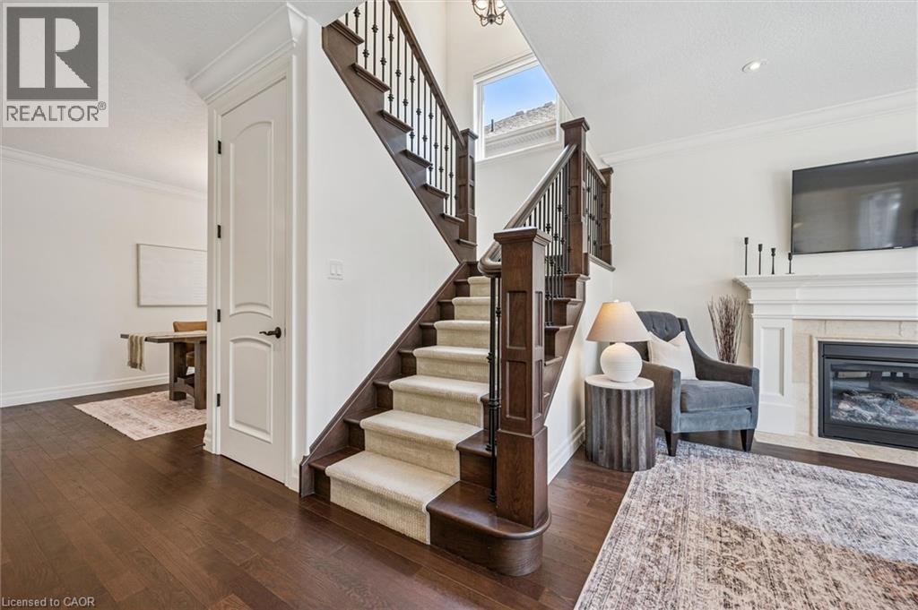 












828 COPPER RIDGE Drive

,
Waterloo,




Ontario
N2K0B5

