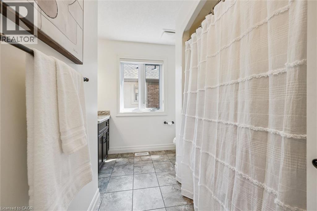 












828 COPPER RIDGE Drive

,
Waterloo,




Ontario
N2K0B5


