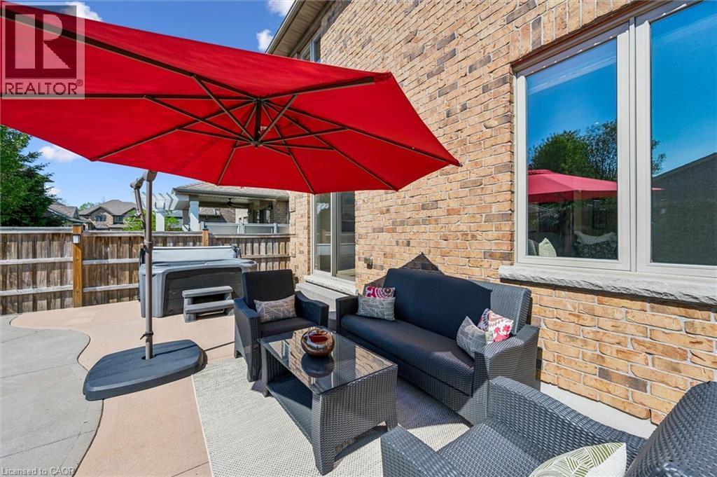












828 COPPER RIDGE Drive

,
Waterloo,




Ontario
N2K0B5

