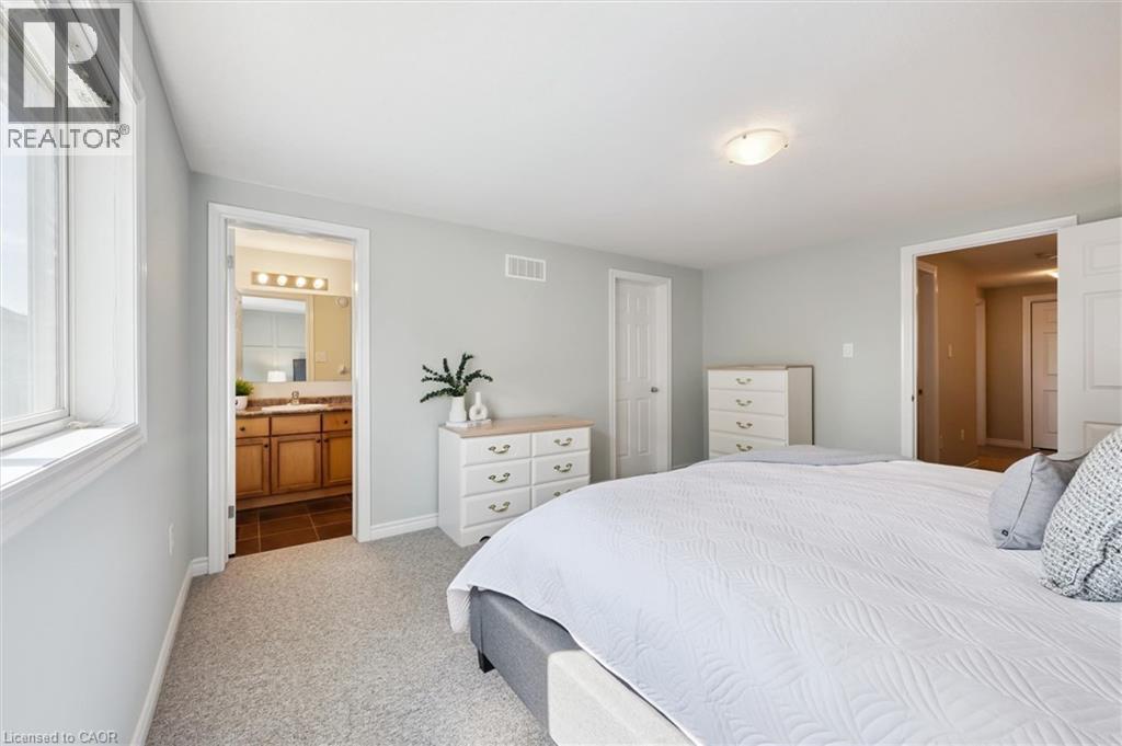 












97 MUSSEN Street

,
Guelph,




Ontario
N1E0K2


