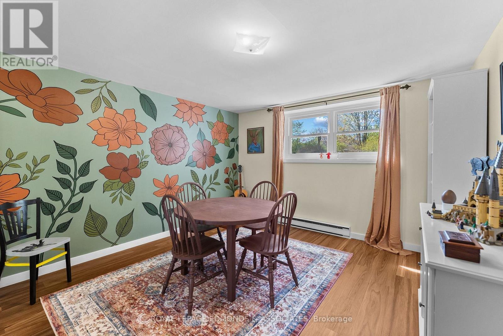 












5 LASALLE DRIVE

,
Deep River,




Ontario
K0J1P0


