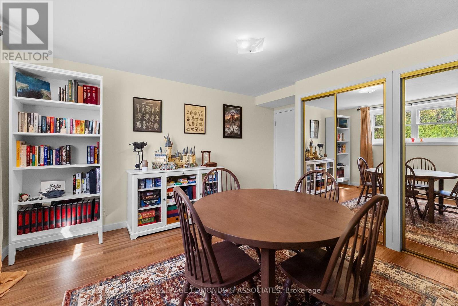 












5 LASALLE DRIVE

,
Deep River,




Ontario
K0J1P0

