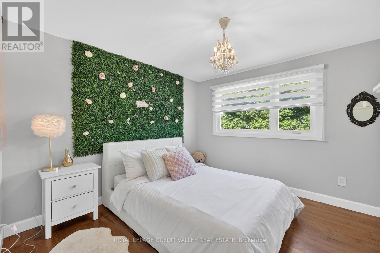 












185 BARTLEY BULL PARKWAY

,
Brampton,




Ontario
L6W2K1

