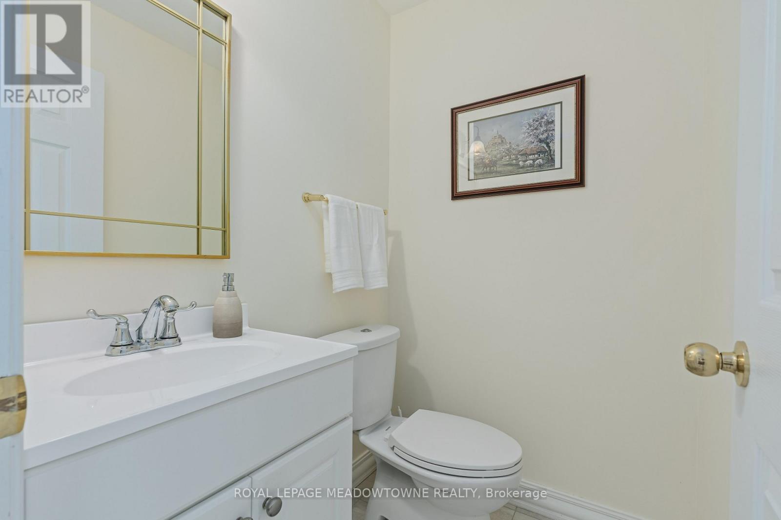 












7 EATON STREET

,
Halton Hills,




Ontario
L7G5J9

