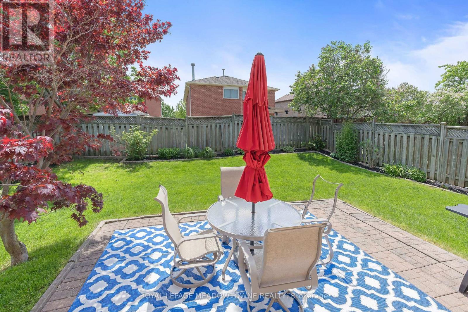 












7 EATON STREET

,
Halton Hills,




Ontario
L7G5J9

