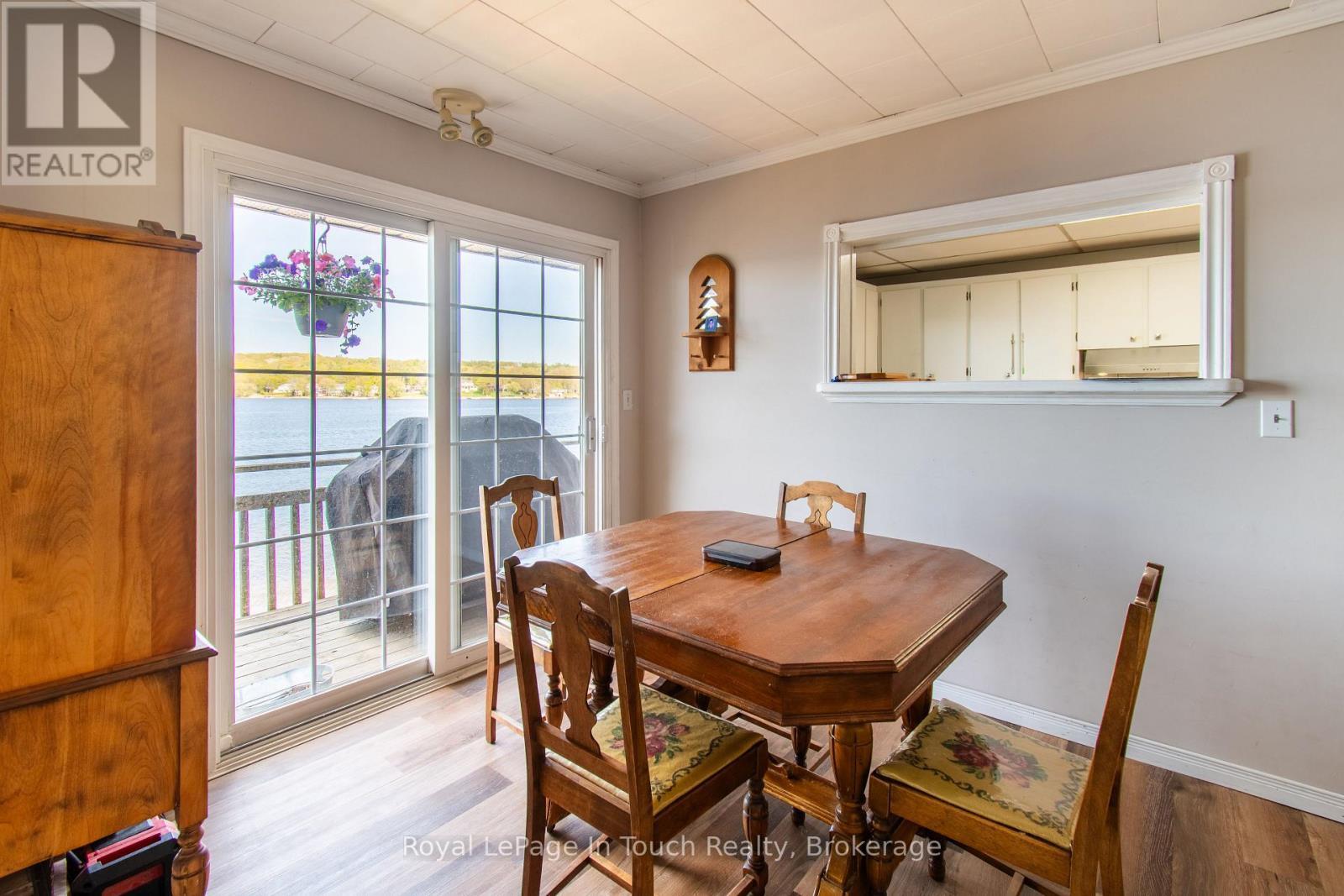 












441 CHAMPLAIN ROAD

,
Penetanguishene,




Ontario
L9M1S5

