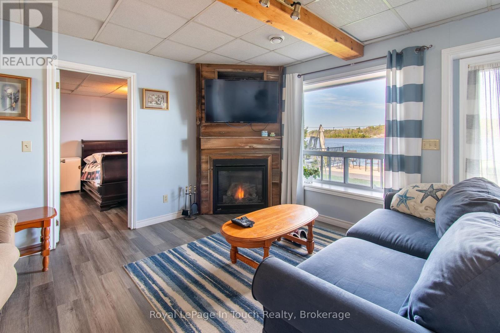 












441 CHAMPLAIN ROAD

,
Penetanguishene,




Ontario
L9M1S5

