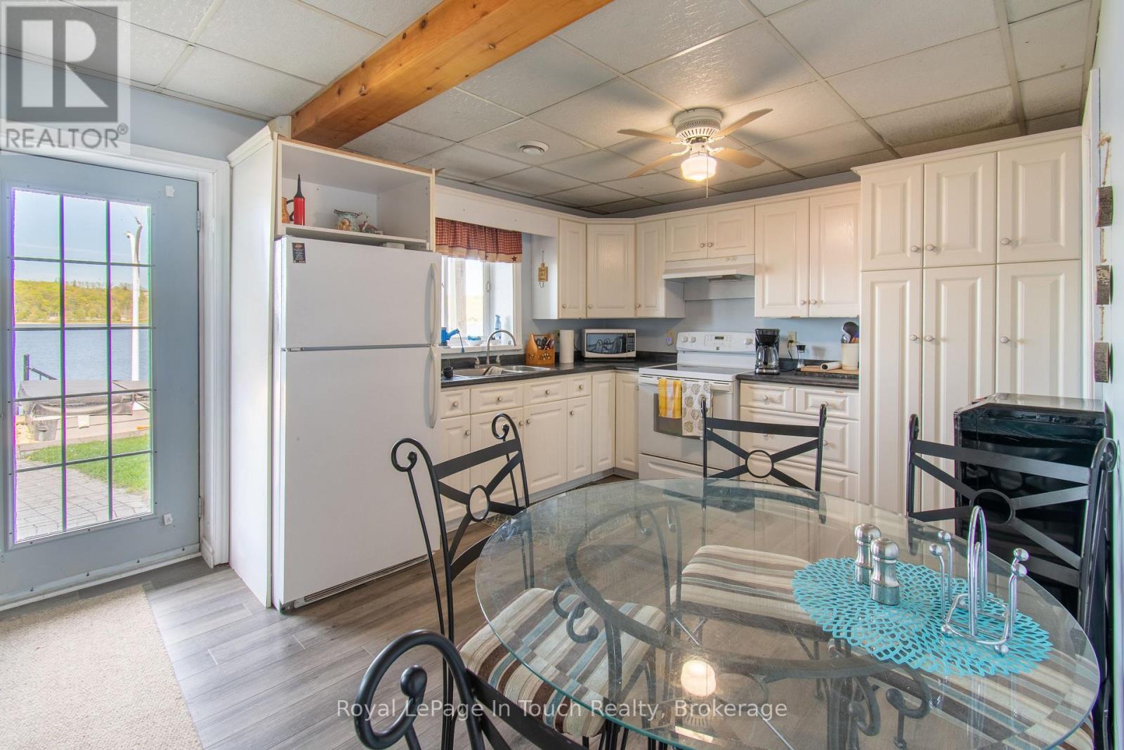 












441 CHAMPLAIN ROAD

,
Penetanguishene,




Ontario
L9M1S5

