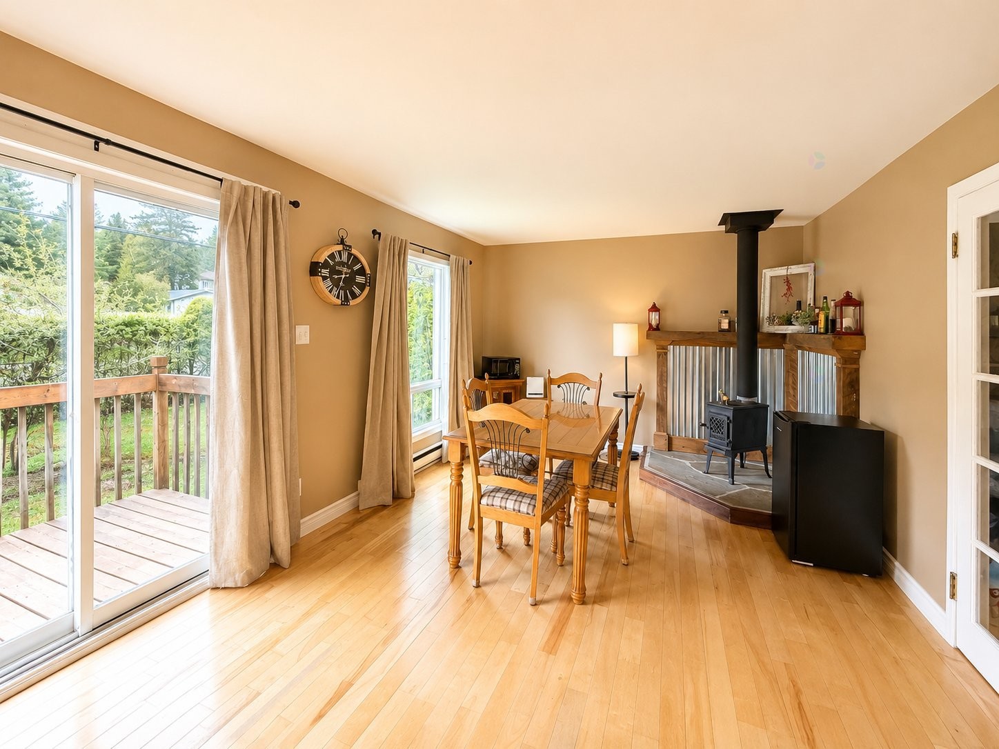 









456


Rue Brown

,
Mont-Tremblant,




QC
J8E2N9

