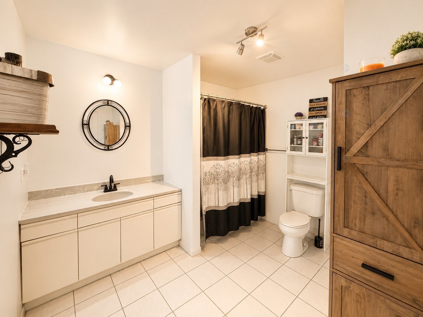 









456


Rue Brown

,
Mont-Tremblant,




QC
J8E2N9

