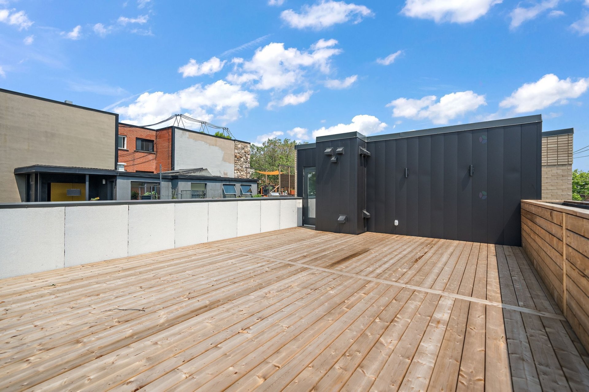 









1221

 - 1225


Rue Marie-Anne E.

,
Montréal (Le Plateau-Mont-Royal),




QC
H2J3K9

