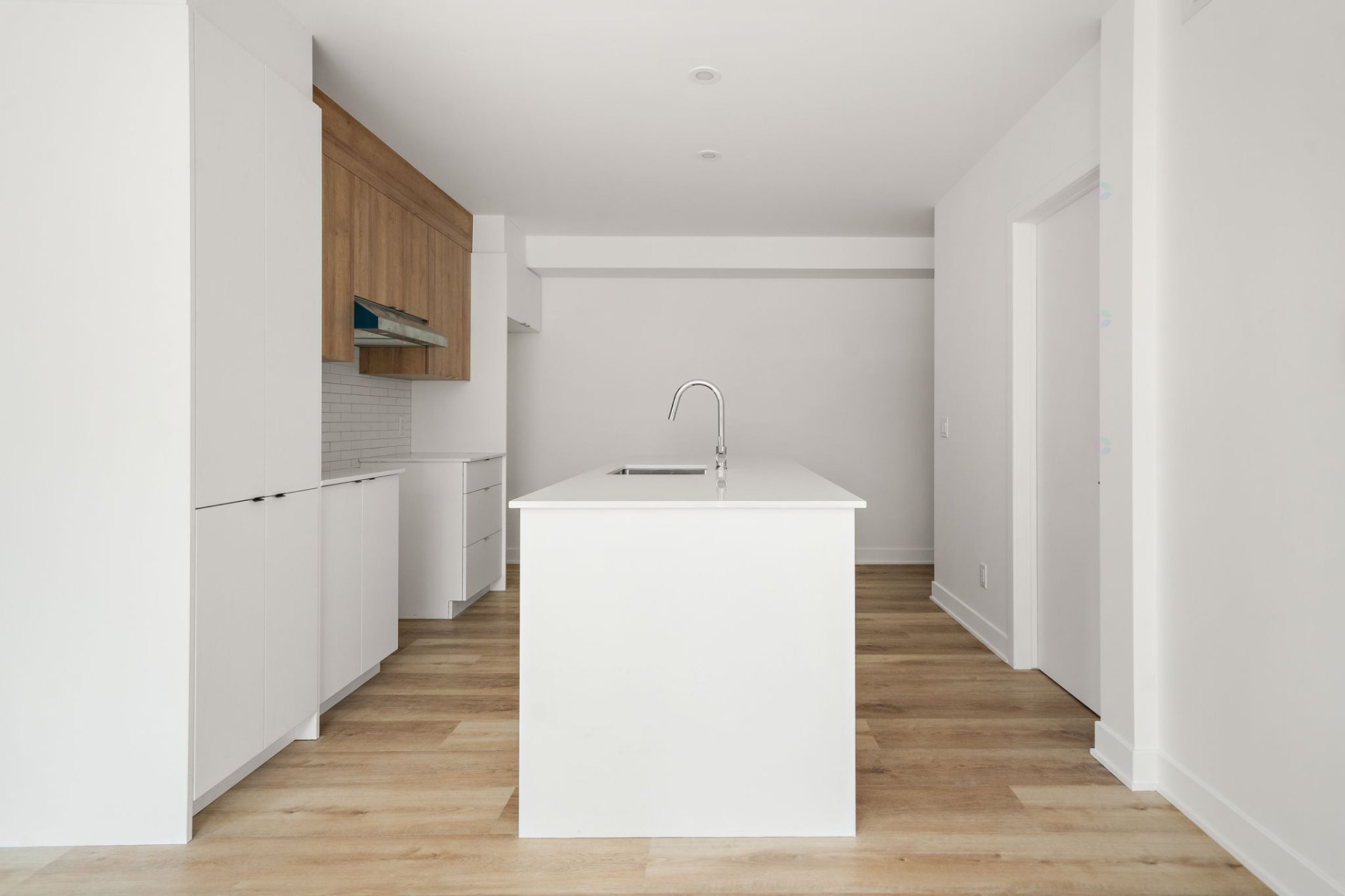 









1221

 - 1225


Rue Marie-Anne E.

,
Montréal (Le Plateau-Mont-Royal),




QC
H2J3K9

