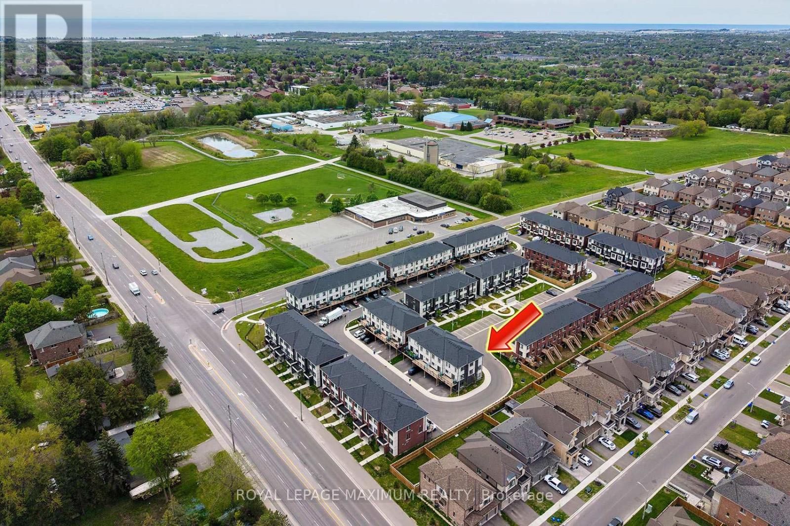 












1383 BRANDENTON PATH

,
Oshawa,




Ontario
L1K1A9

