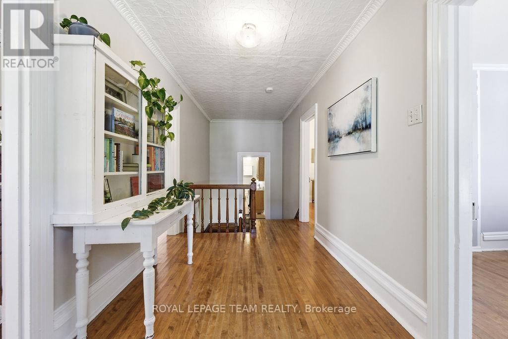 












241 JOHN STREET N

,
Arnprior,




Ontario
K7S2P3

