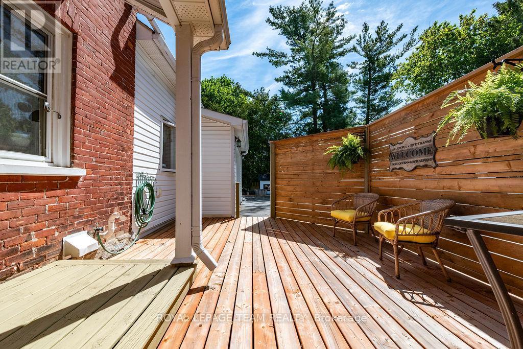 












241 JOHN STREET N

,
Arnprior,




Ontario
K7S2P3


