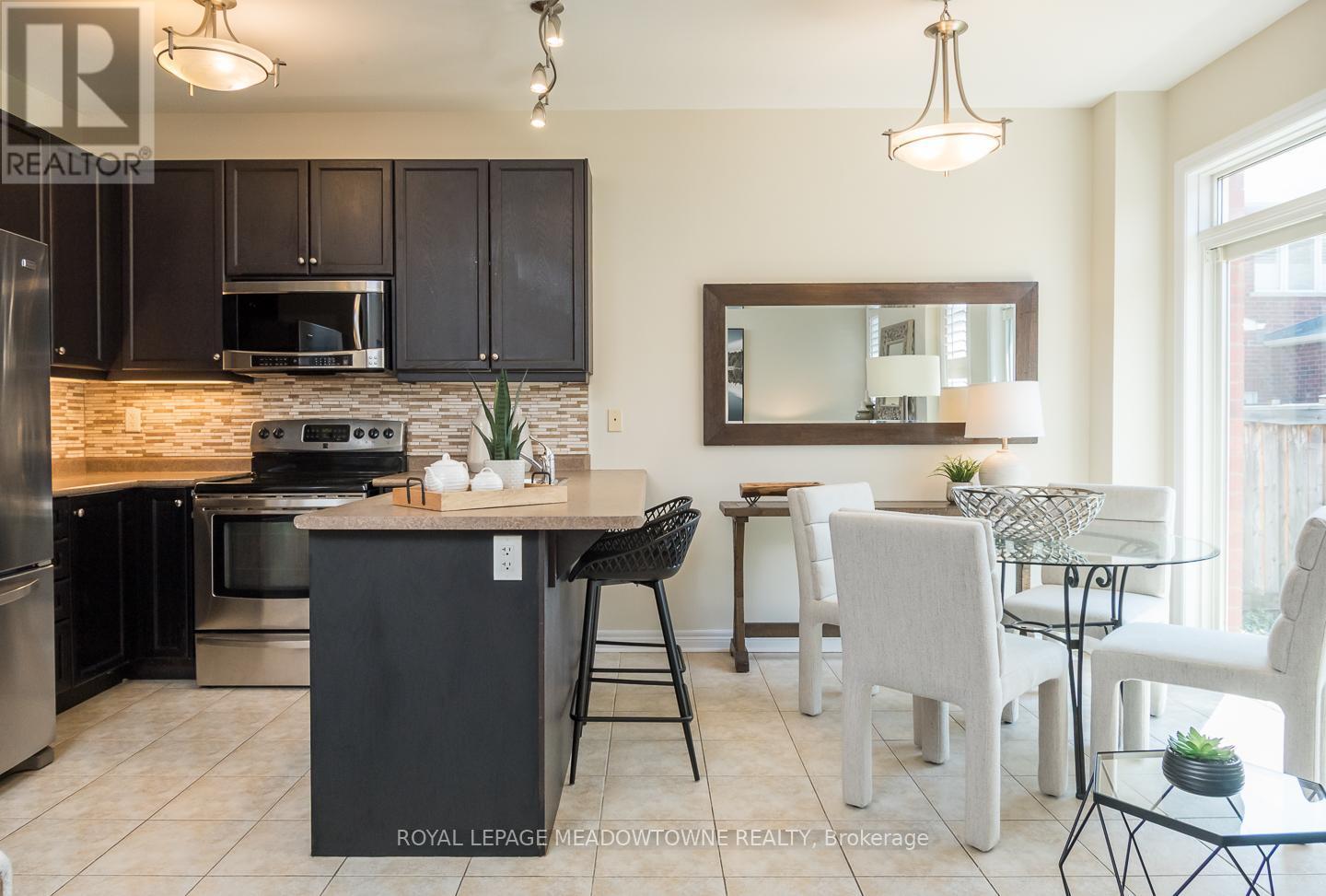 












496 SAVOLINE BOULEVARD

,
Milton,




Ontario
L9T7X3

