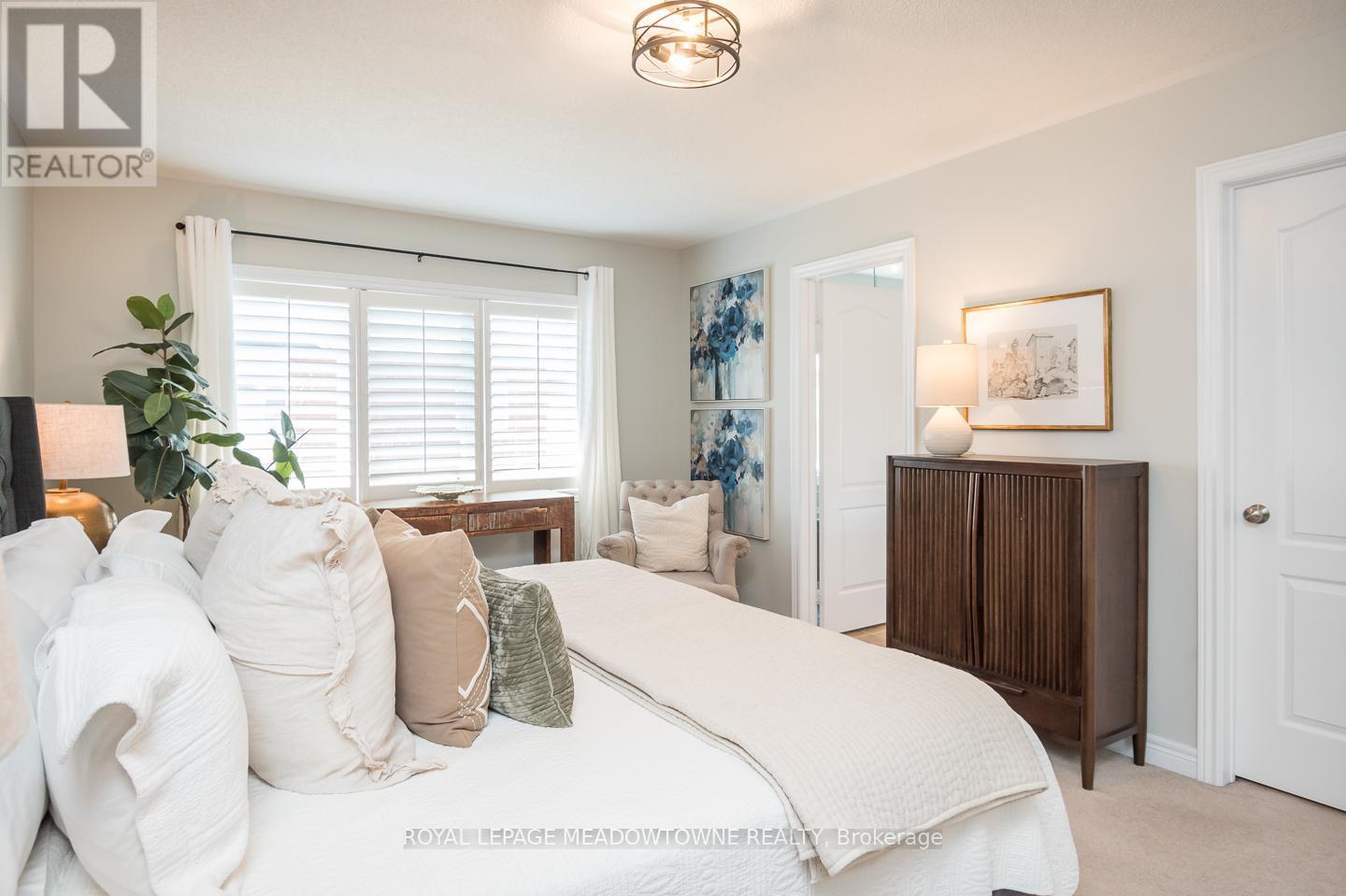 












496 SAVOLINE BOULEVARD

,
Milton,




Ontario
L9T7X3

