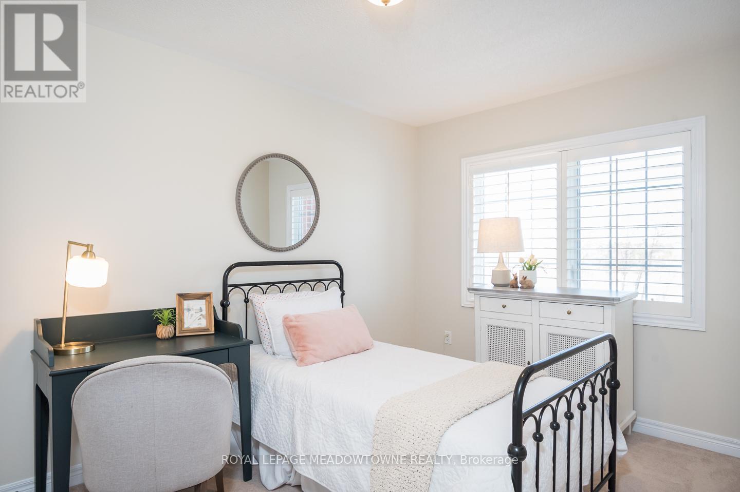 












496 SAVOLINE BOULEVARD

,
Milton,




Ontario
L9T7X3

