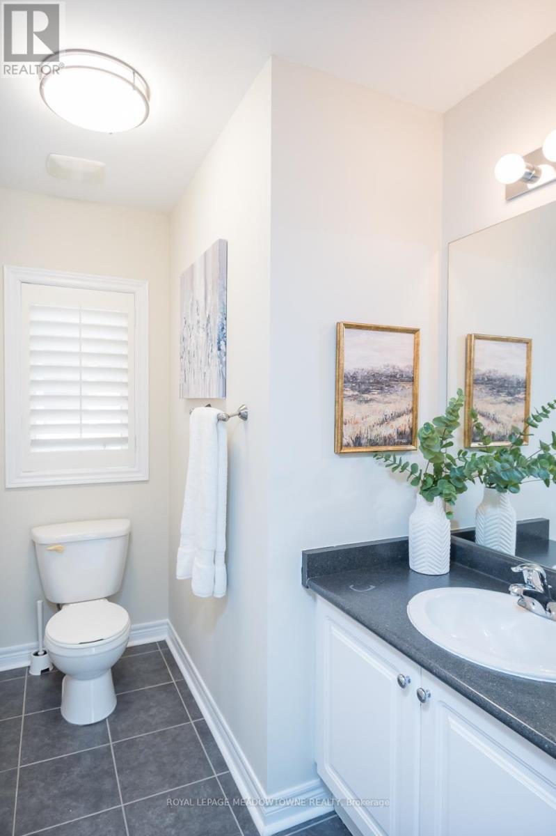 












496 SAVOLINE BOULEVARD

,
Milton,




Ontario
L9T7X3

