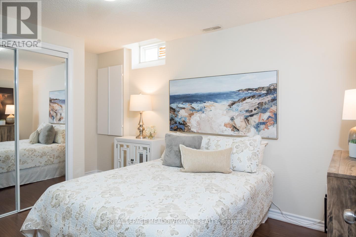 












496 SAVOLINE BOULEVARD

,
Milton,




Ontario
L9T7X3

