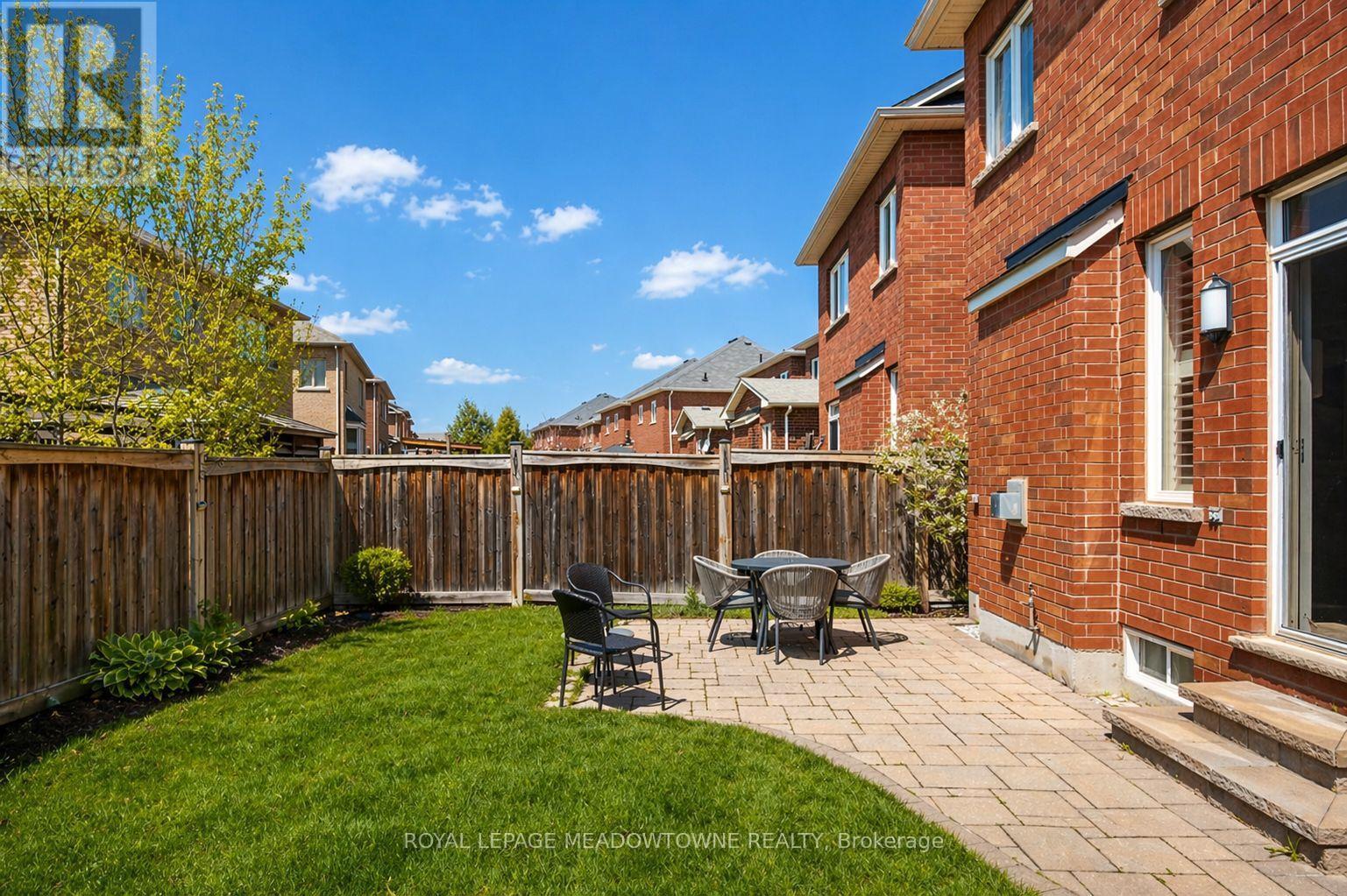 












496 SAVOLINE BOULEVARD

,
Milton,




Ontario
L9T7X3

