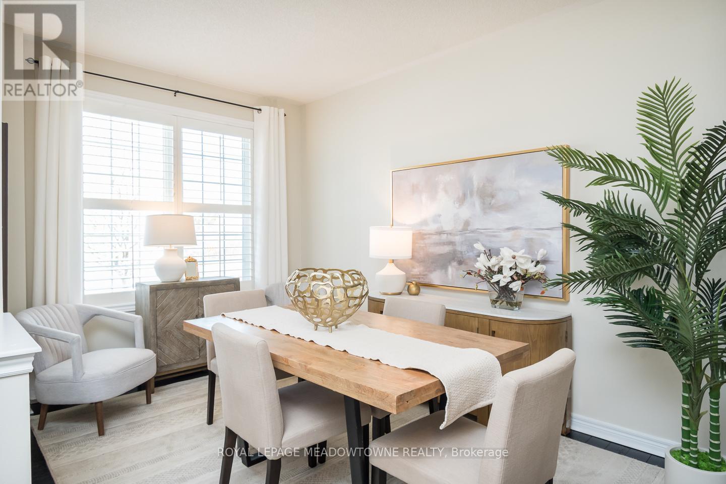 












496 SAVOLINE BOULEVARD

,
Milton,




Ontario
L9T7X3

