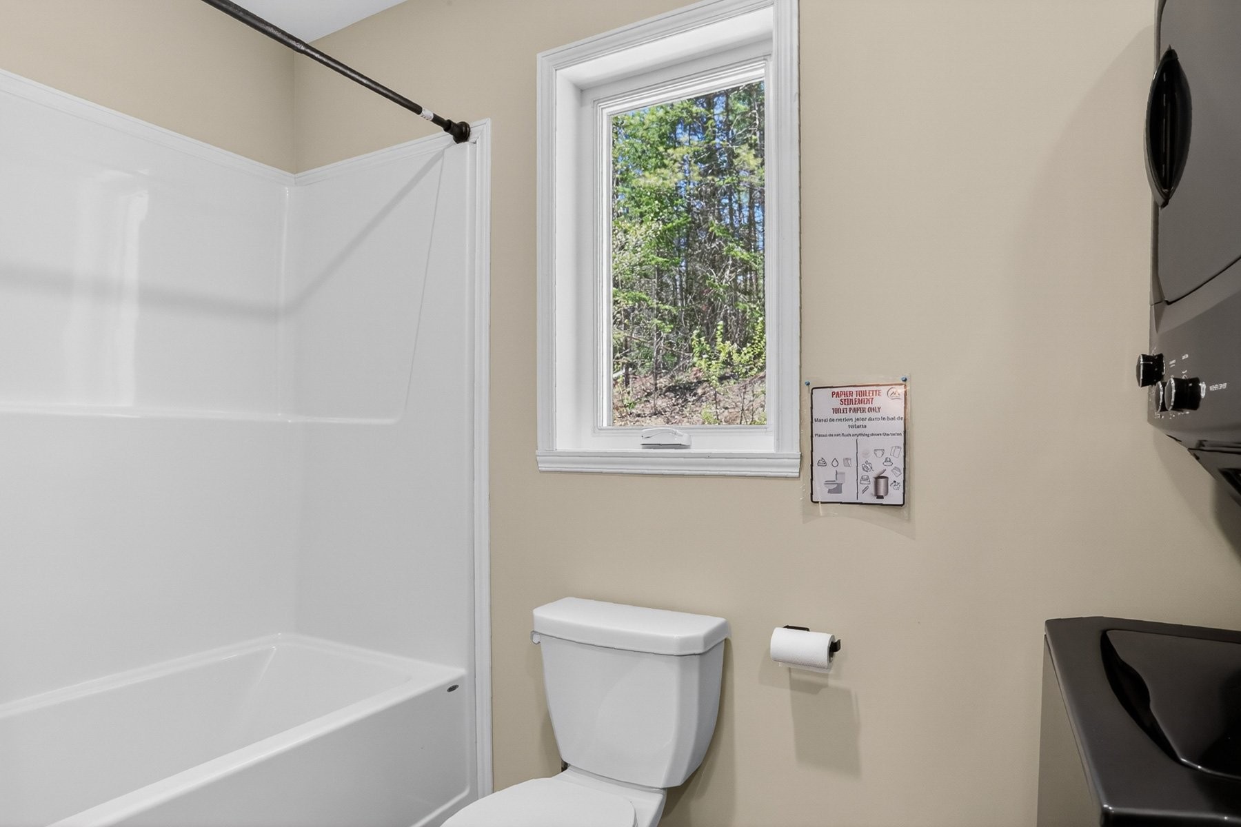 









350


Ch. de la Côte

,
Saint-Alexis-des-Monts,




QC
J0K1V0

