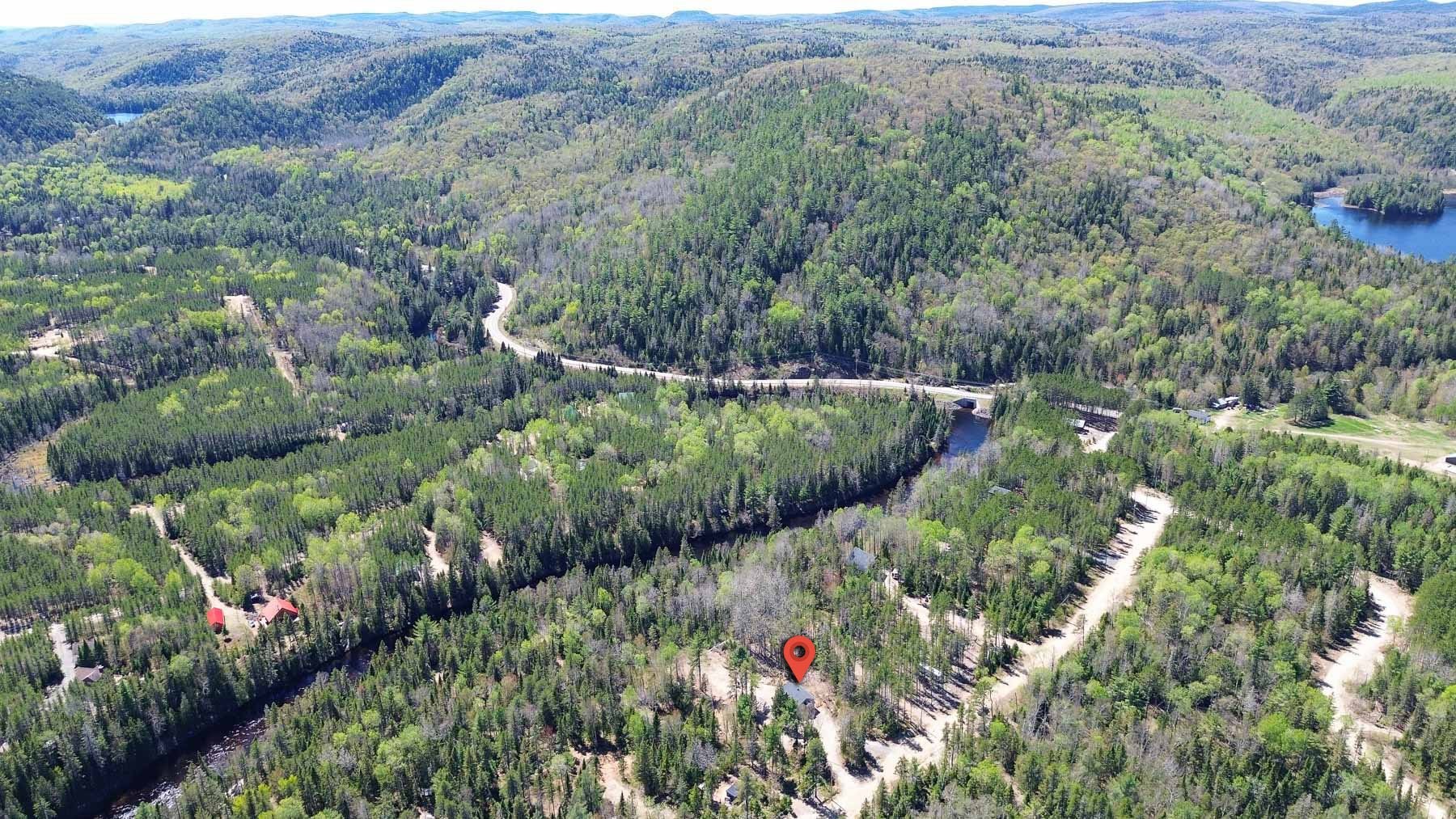 









350


Ch. de la Côte

,
Saint-Alexis-des-Monts,




QC
J0K1V0

