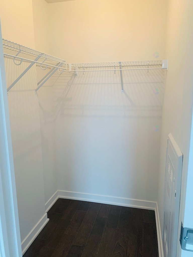 









1182


Rue Crescent

, 1101,
Montréal (Ville-Marie),




QC
H3G2B1

