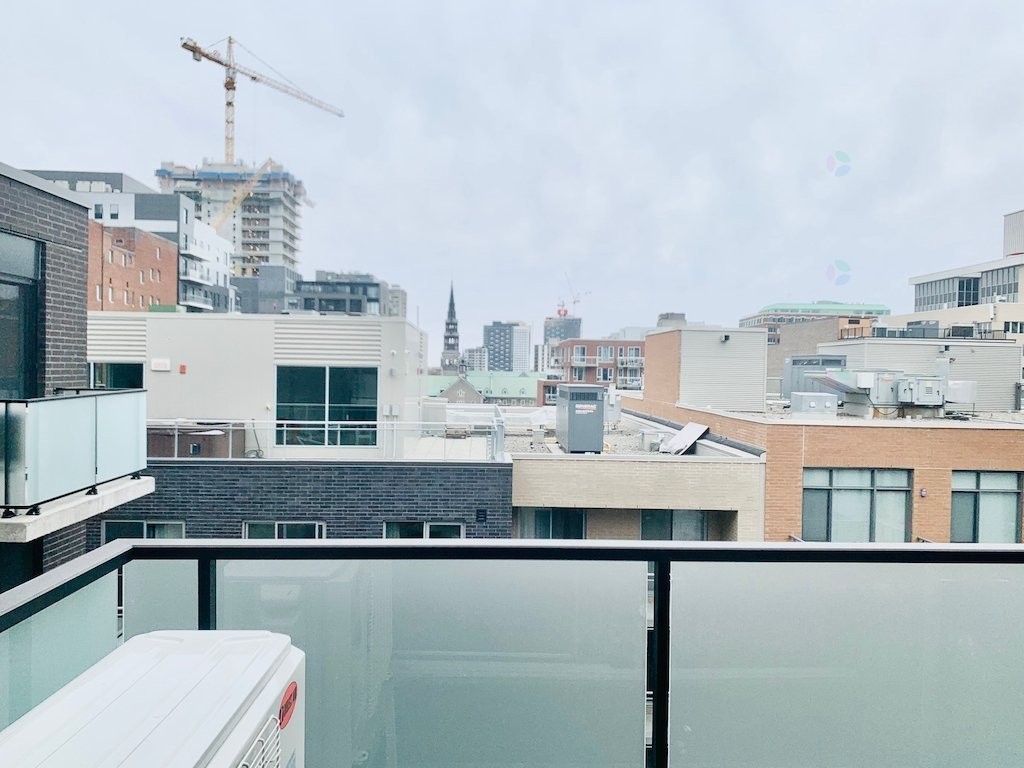 









1182


Rue Crescent

, 1101,
Montréal (Ville-Marie),




QC
H3G2B1

